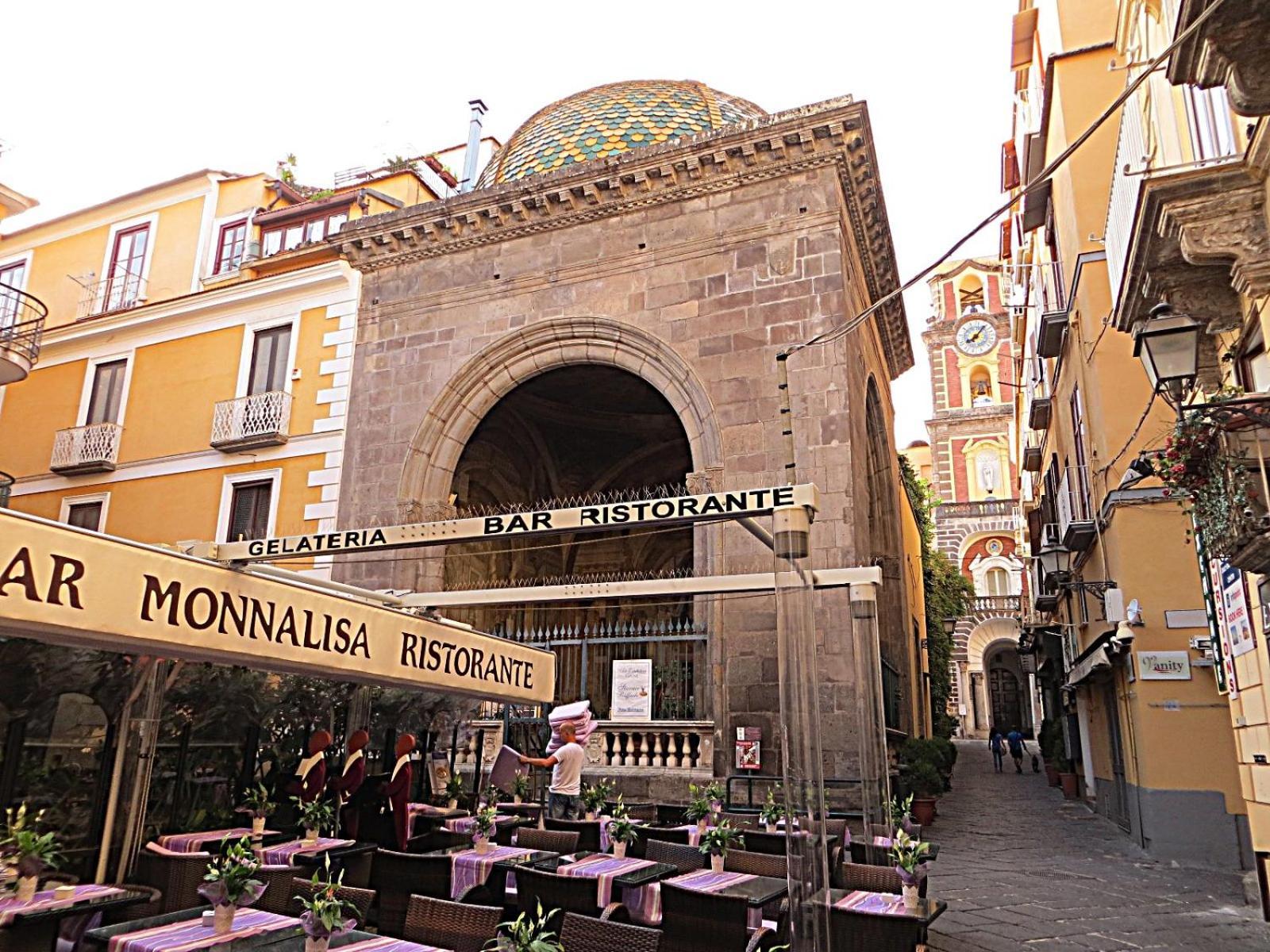 Appartamento Palazzo Ammone - Sedil Dominova Sorrento Esterno foto